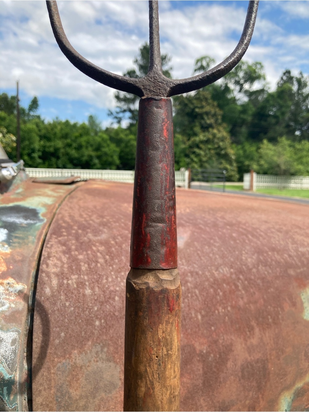 Vintage Garden Pitchfork with Wooden Handle 3 Tines 68” - Picture 3 of 16